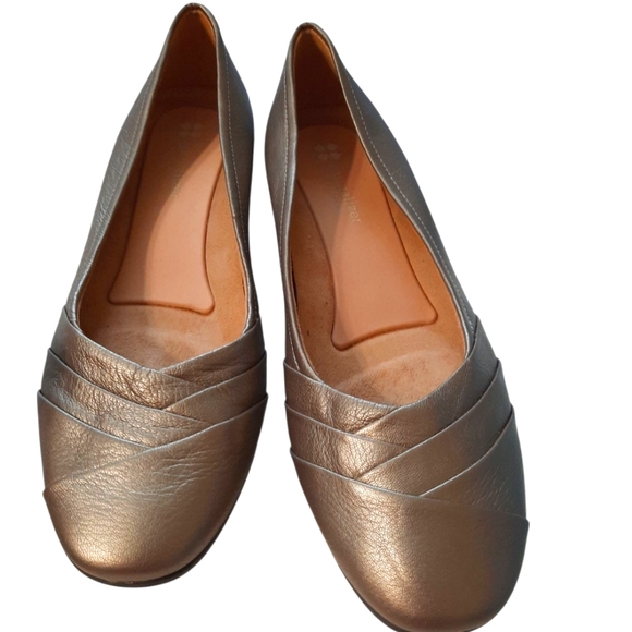 Naturalizer Leather Elegant Bronze Women's Flats 11N - Picture 1 of 10